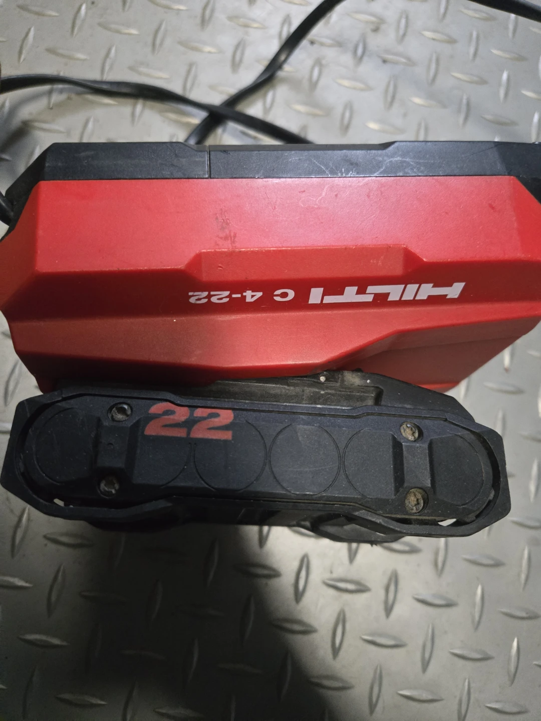Hilti SB 4-22 Cordless Band Saw - photo 2