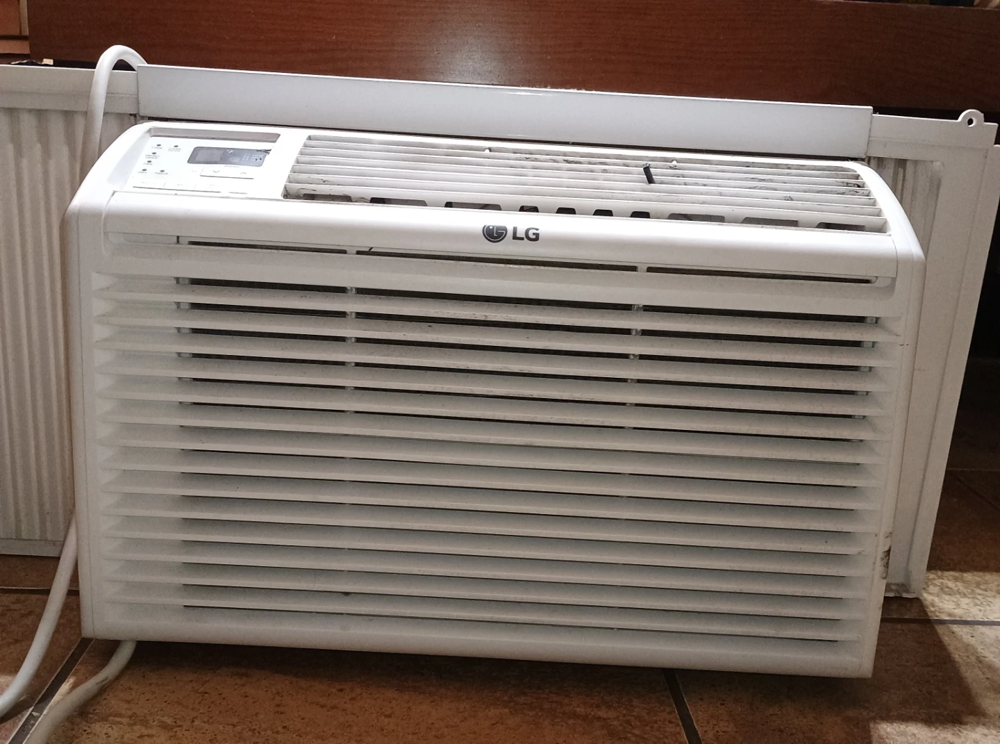 LG  6,000 BTU Window Air Conditioner