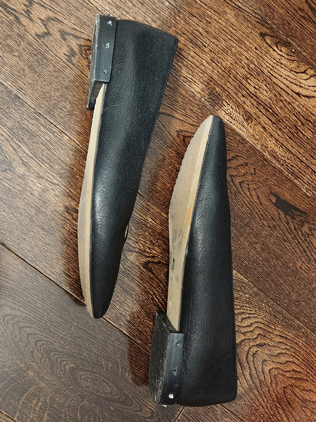 Vince Camuto Black Leather Pointed Toe Flats - photo 3
