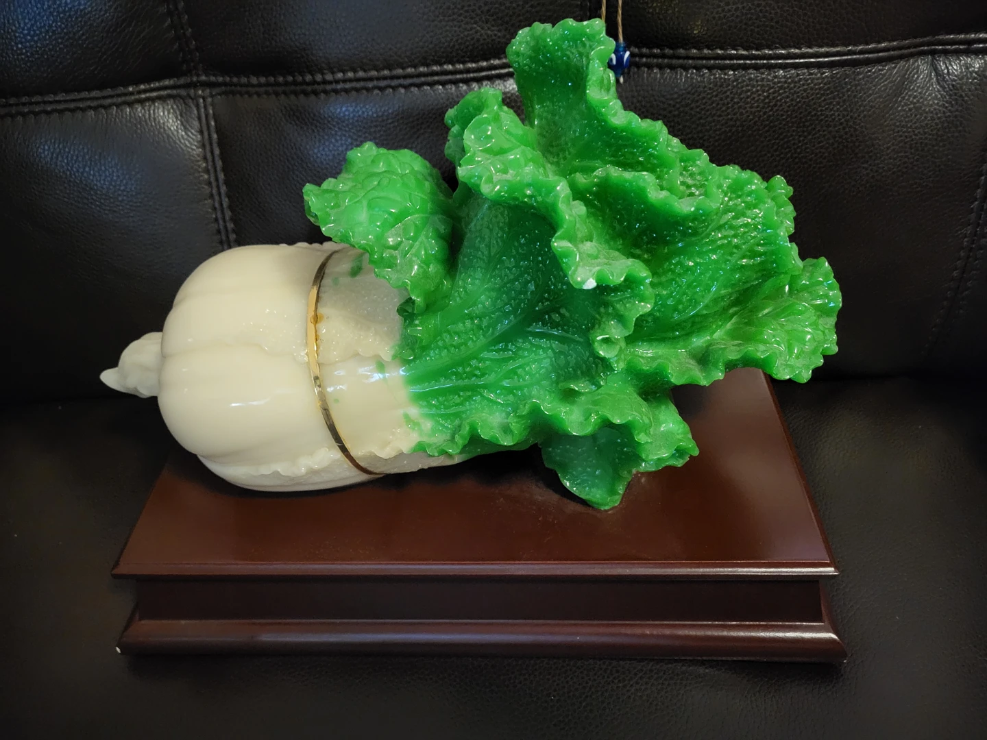Resin Chinese Cabbage Fortune Figurine - photo 2