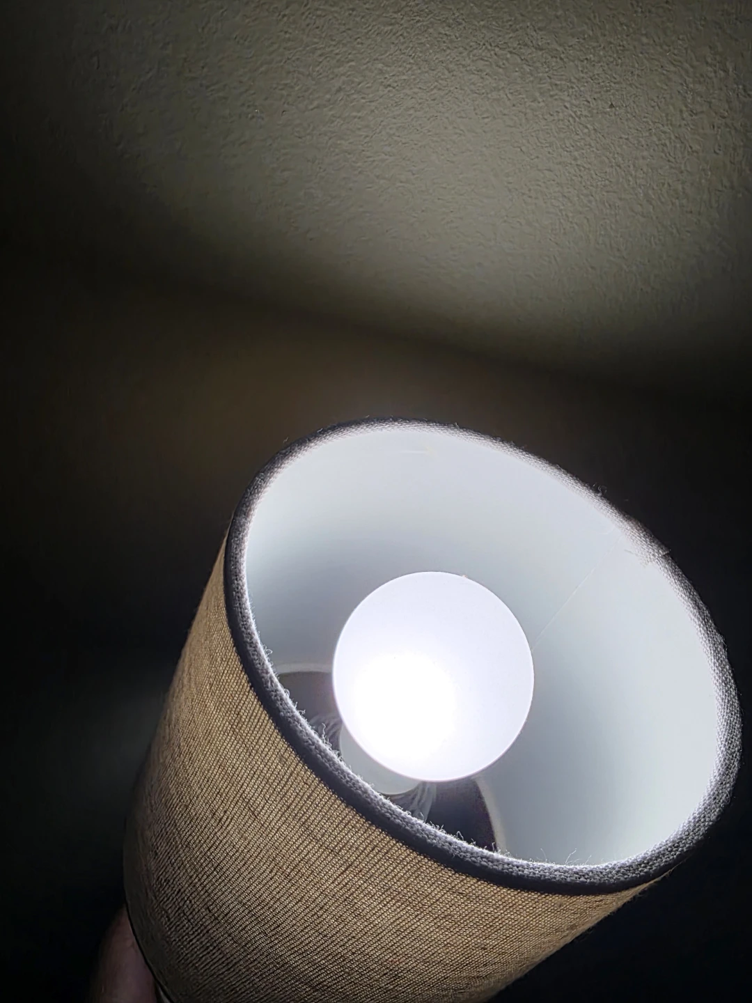 Cozy Fabric Shade Table Lamp / Nightstand Light (Bulb Included) - photo 3