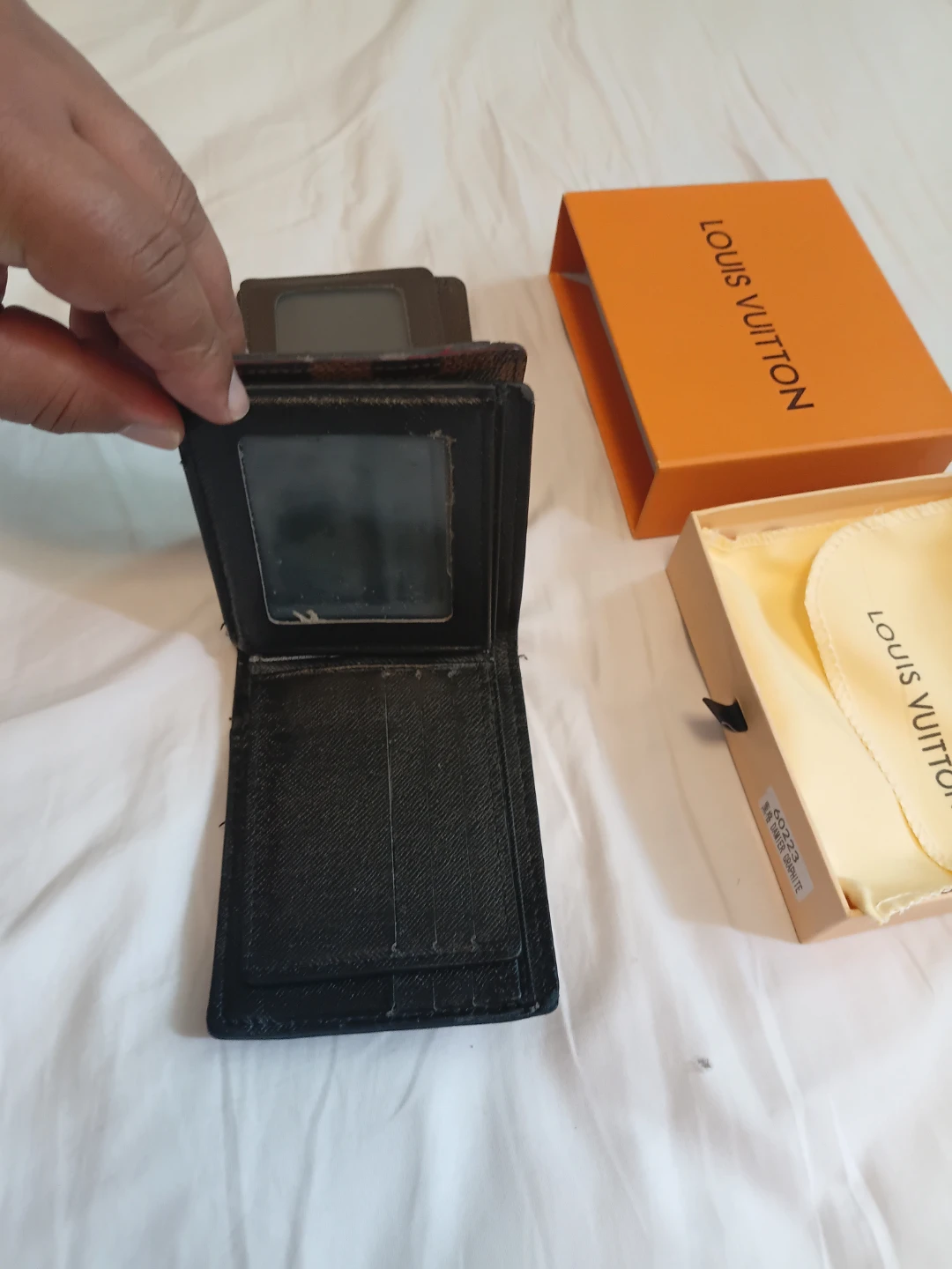 Louis Vuitton Wallets (2) with Box - photo 5