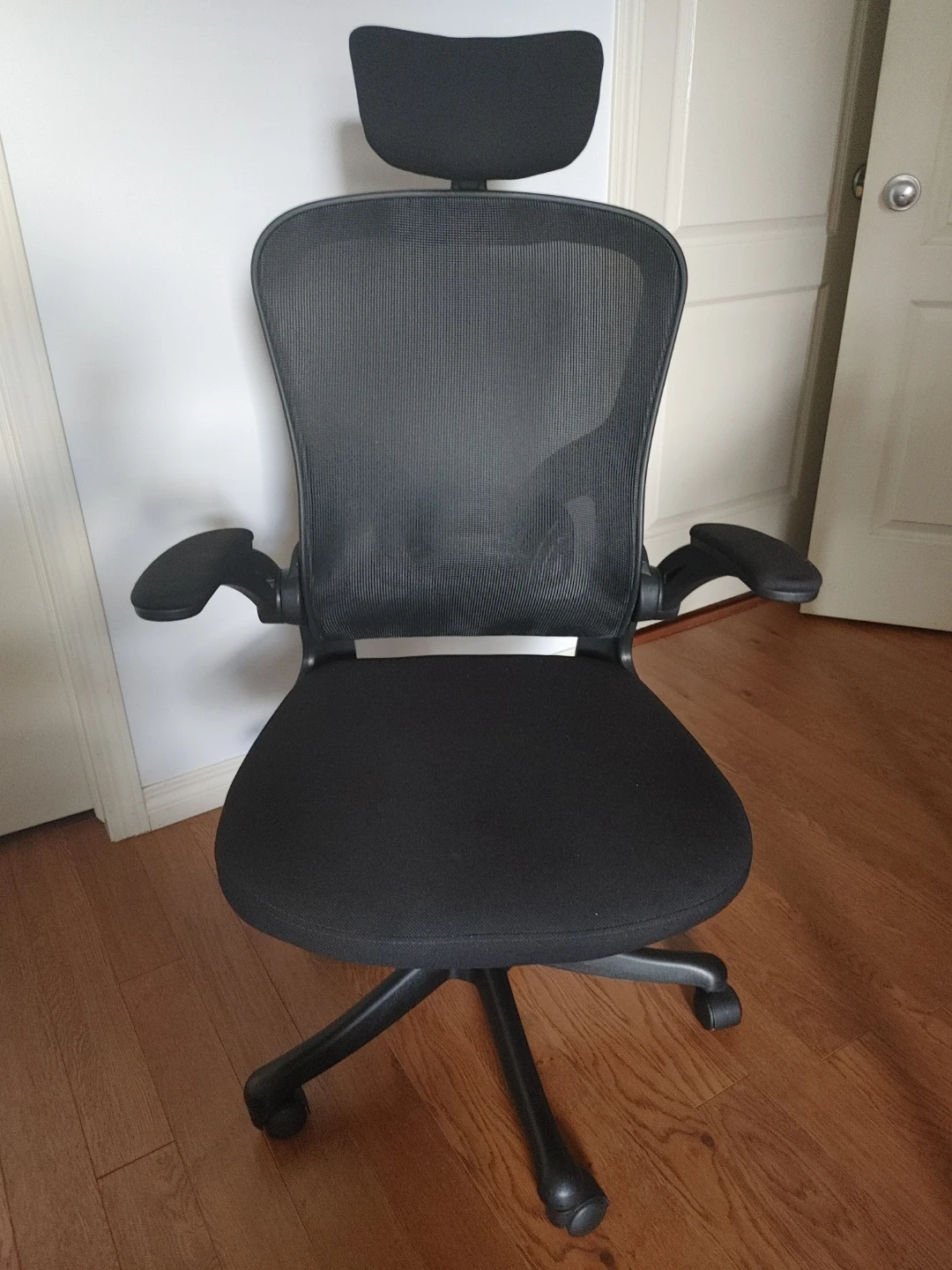 Office chair - photo 2