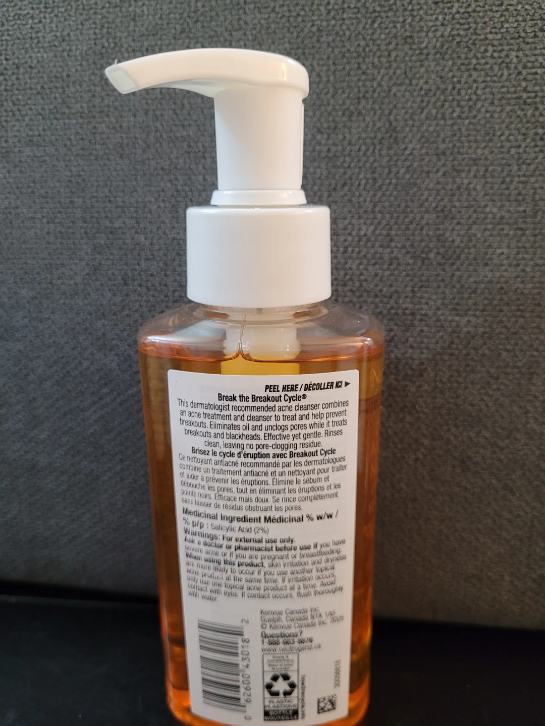 Neutrogena Oil-Free Acne Wash - 177 mL - photo 2