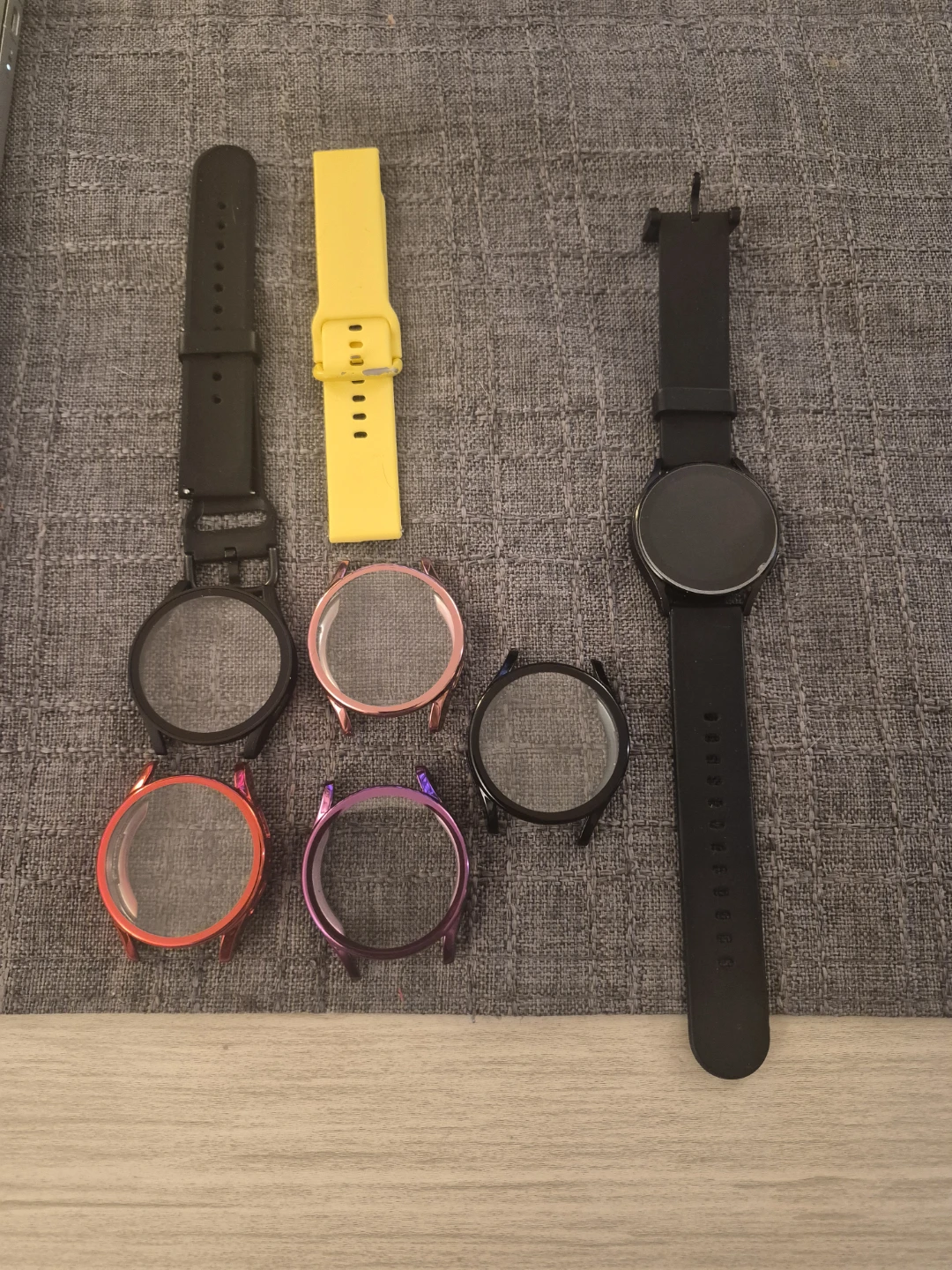 Samsung Galaxy Watch 4 40mm Smartwatch with Accessories