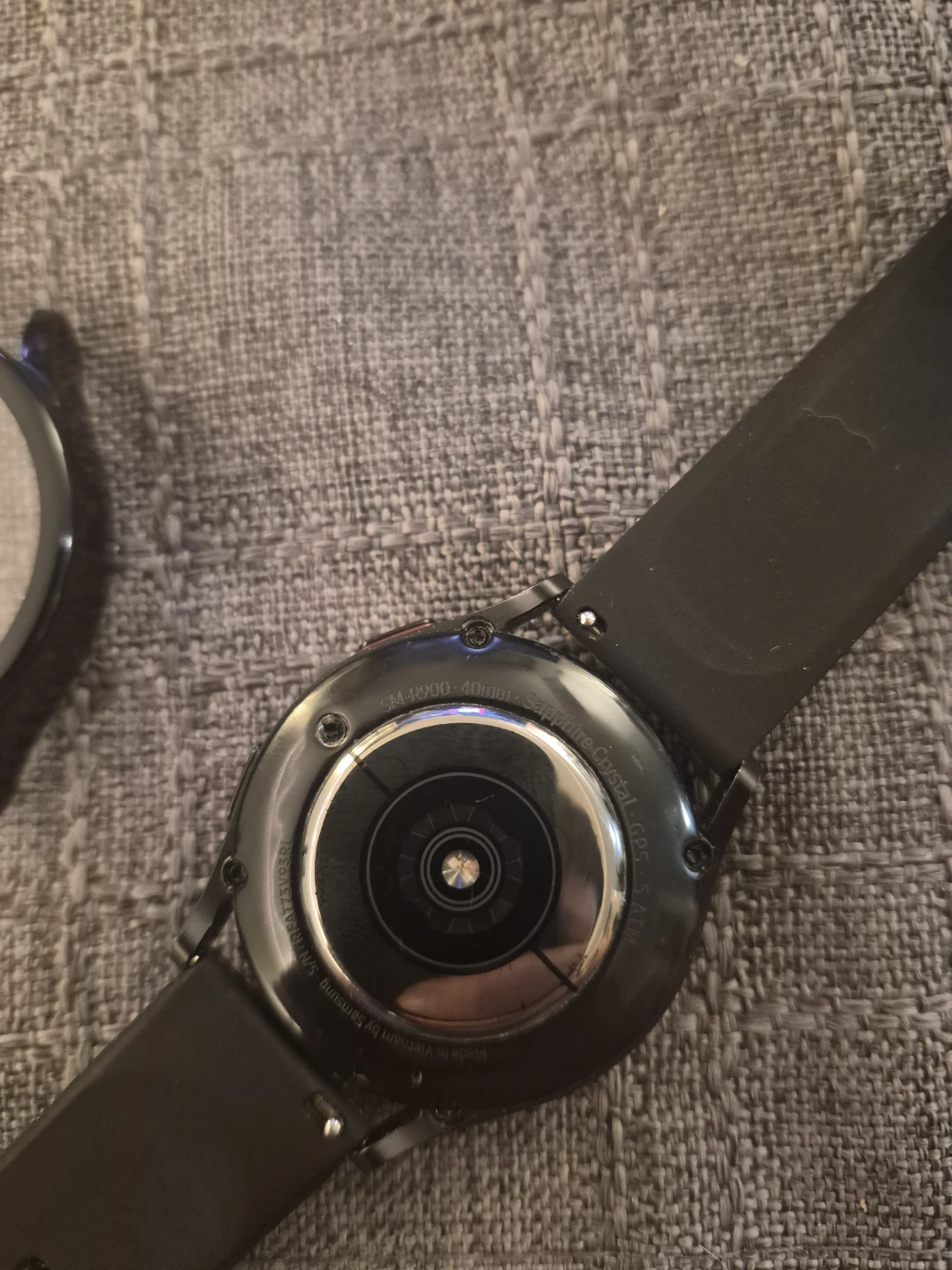 Samsung Galaxy Watch 4 40mm Smartwatch with Accessories - photo 3