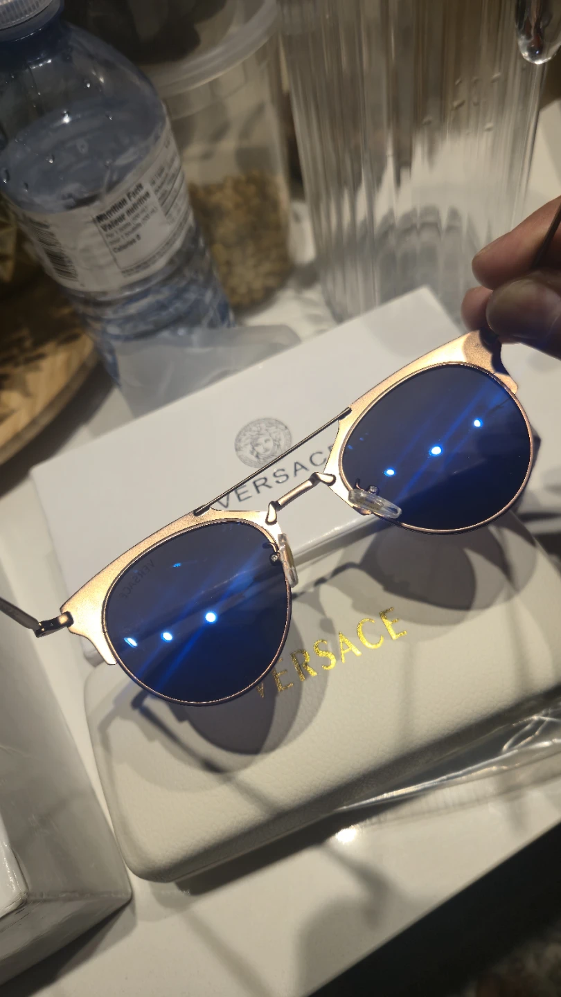 Versace Sunglasses with Case - photo 4