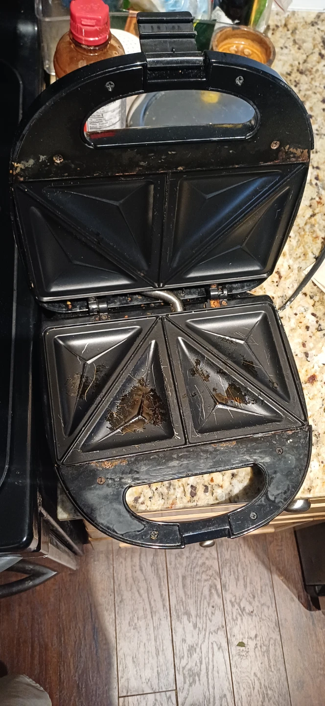 Hamilton Beach Sandwich Maker - photo 2