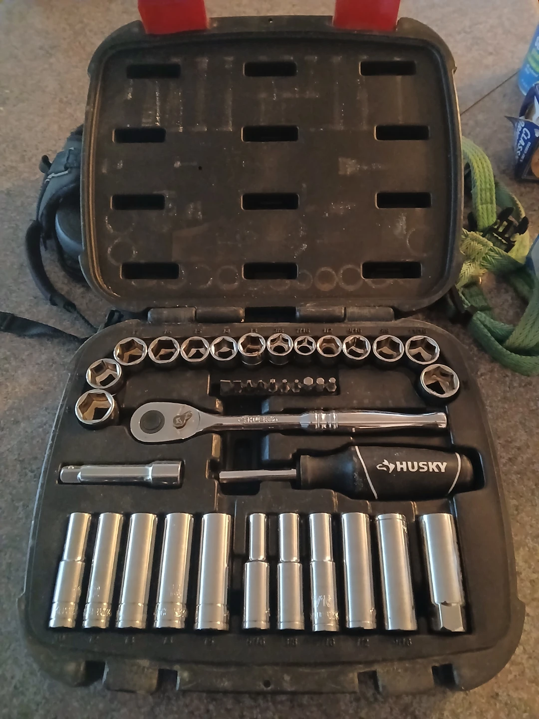 38 pice toolbox life time woranty