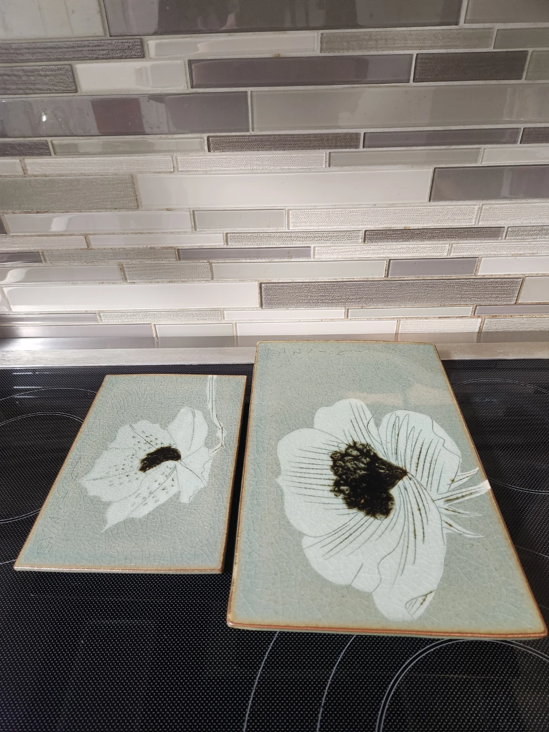 Decorative Serving Trays with Floral Design - Set of 2