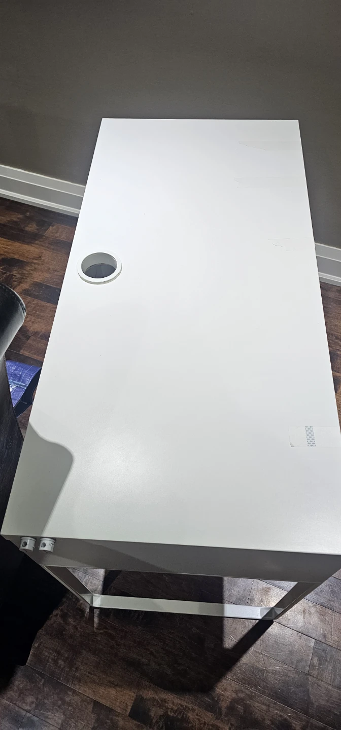 Ikea Micke Desk - photo 2