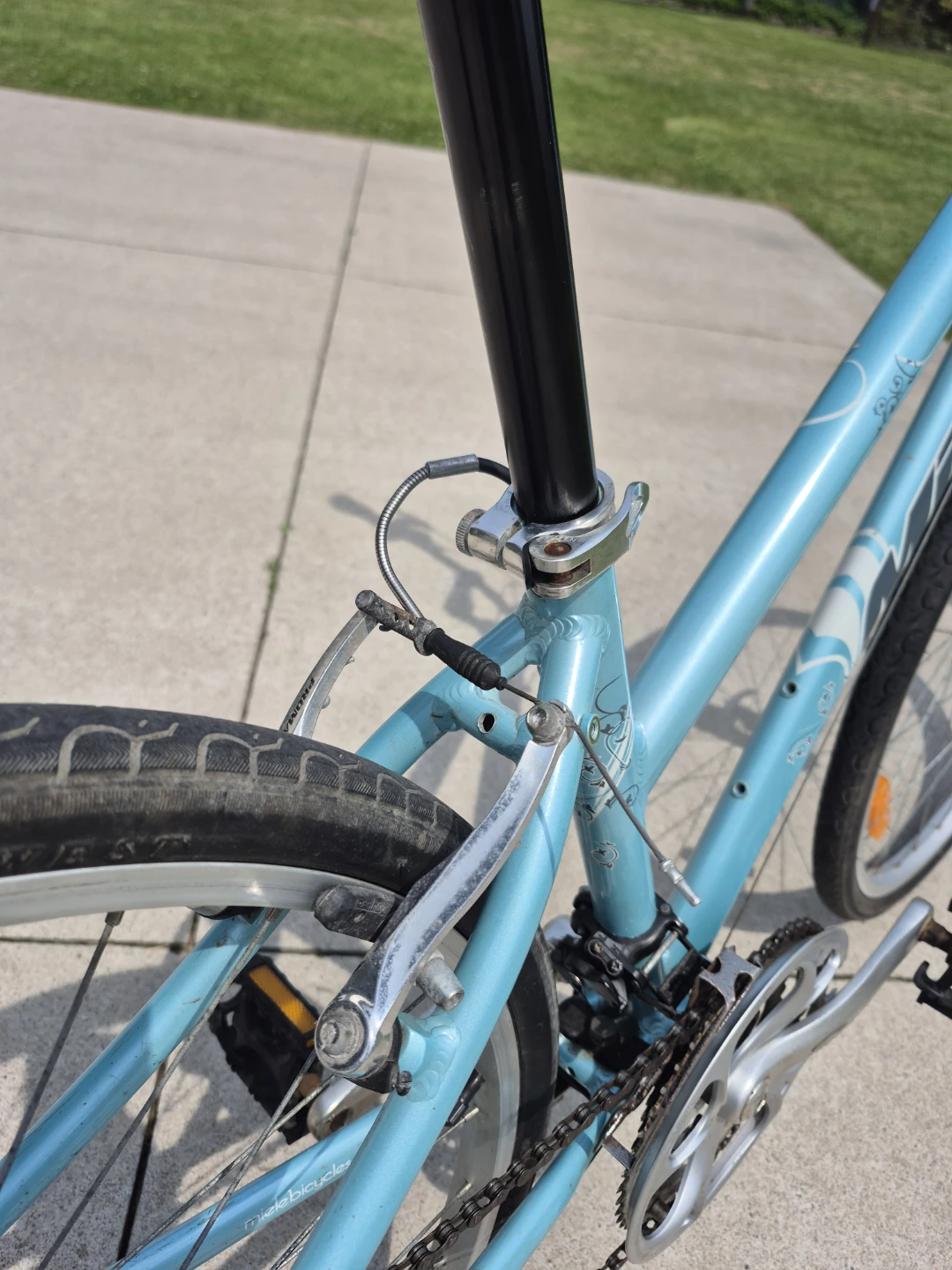 Aluminum Hybrid Bike with suspensions - photo 4