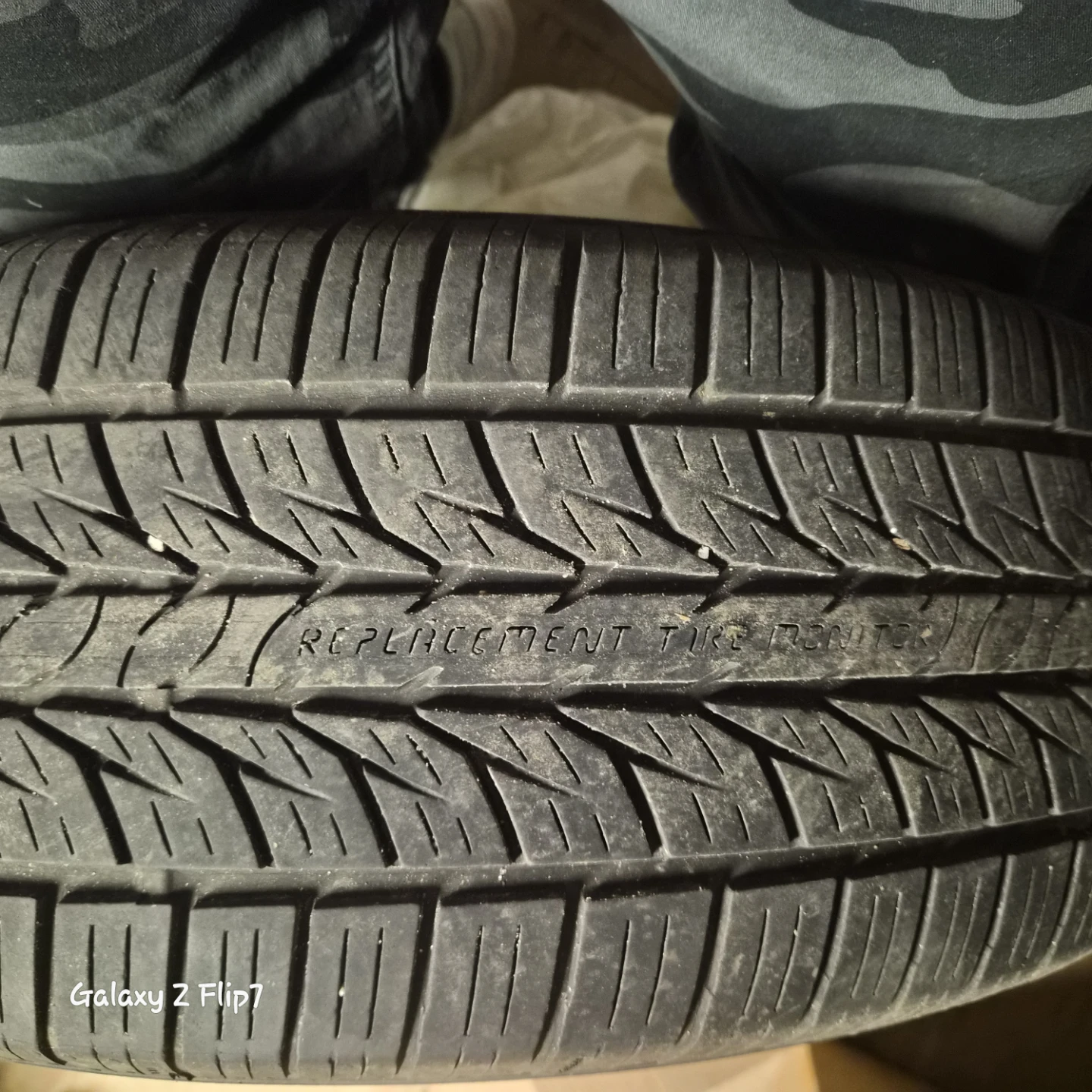 OEM Honda CRV Rims 18" with All season tires - photo 4