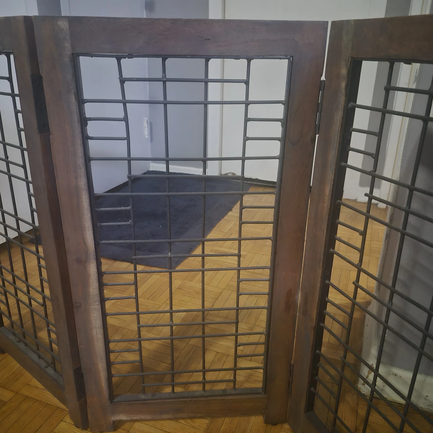 Foldable Wooden Pet Gate (4-Panel) - photo 2