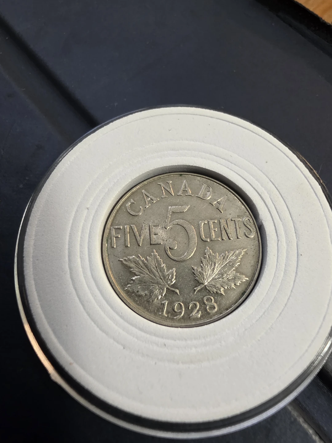 1928 mint state Canadian nickel - photo 3