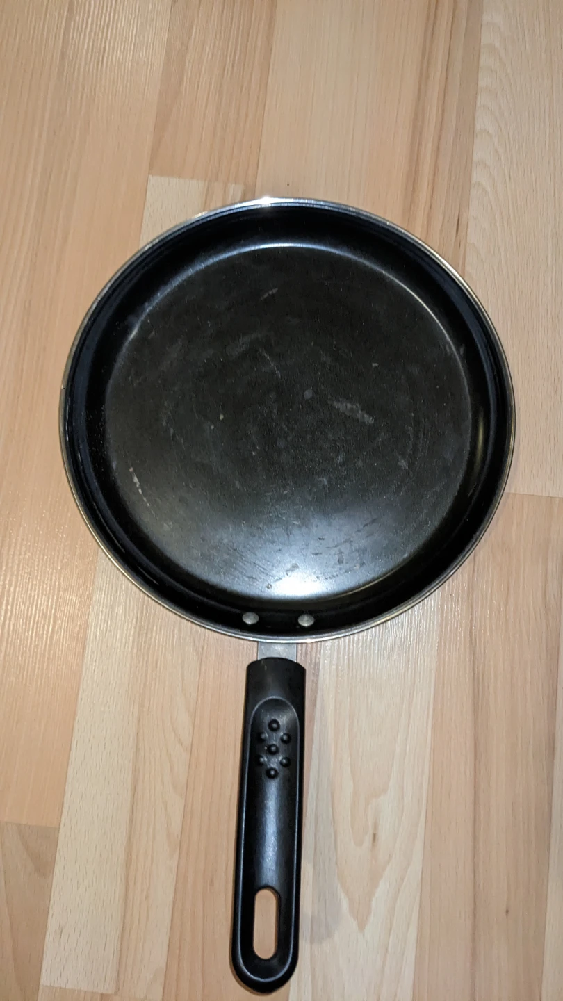 Frying pan