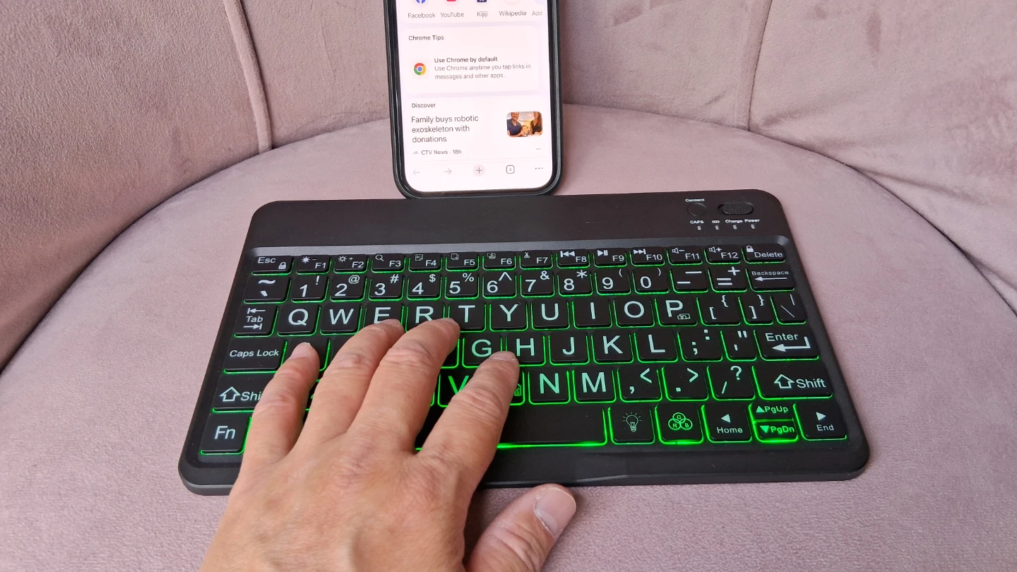 New Bluetooth Keyboard Large Print Colour Backlit Universal - photo 4