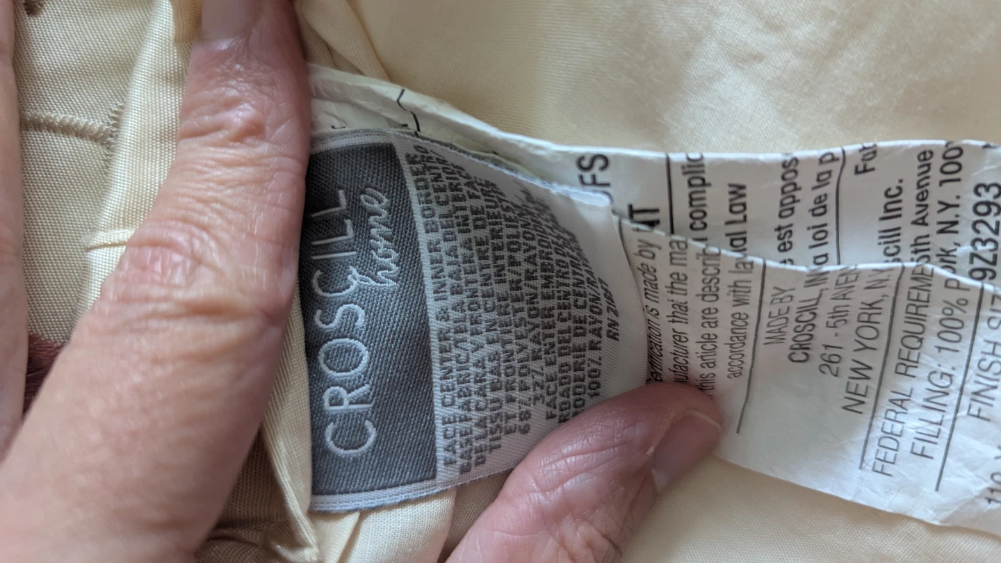 Croscill Home king or Queen Quilt Beige Floral Embroidered
