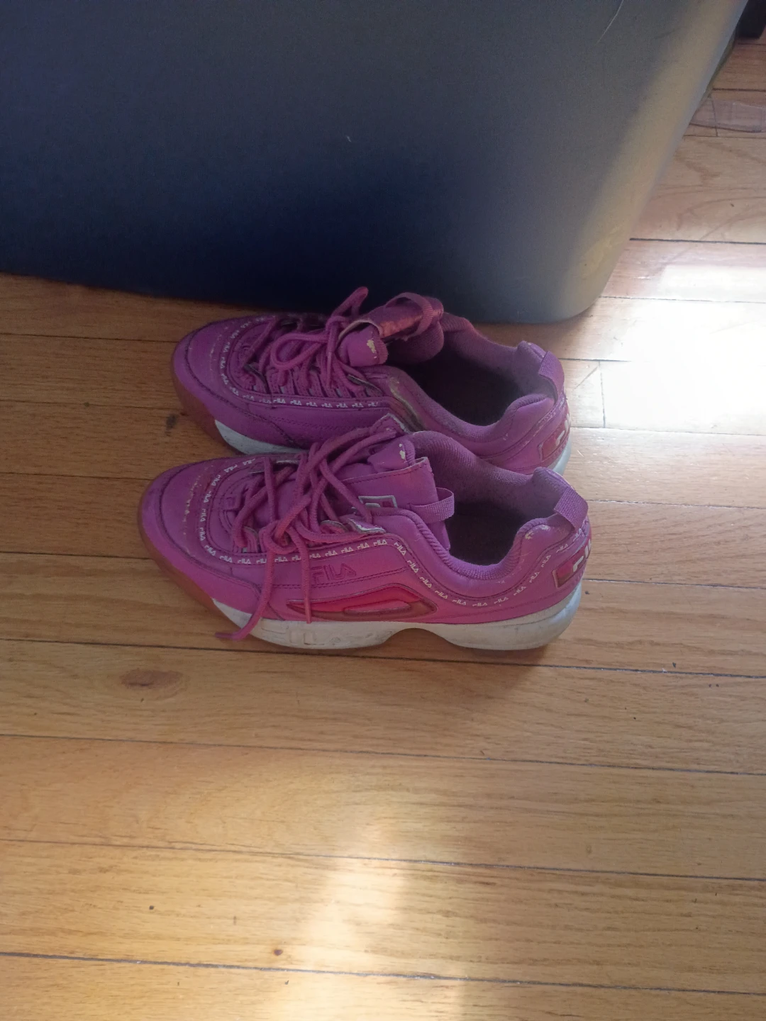 ⚽Fila Pink Sneakers