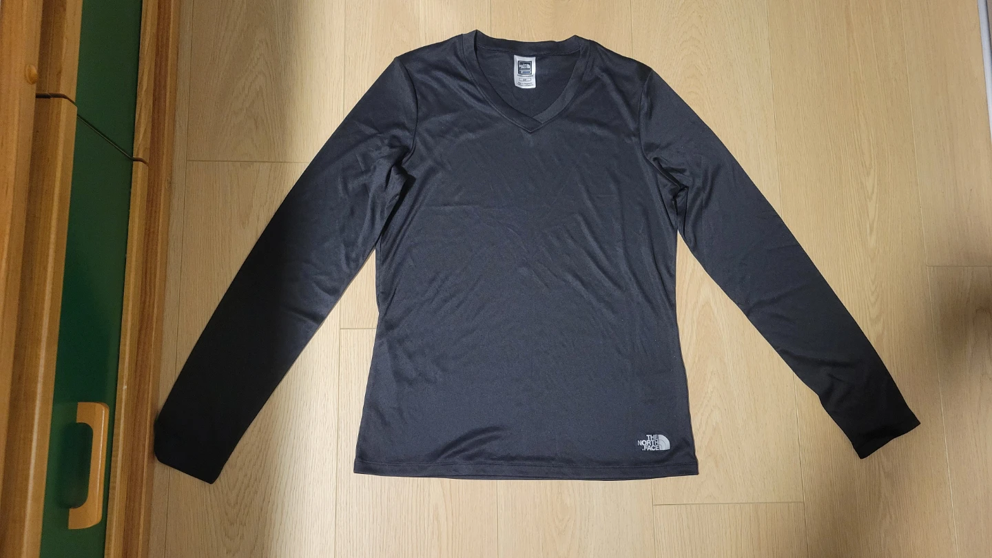 The North Face Long Sleeve V-Neck T-Shirt