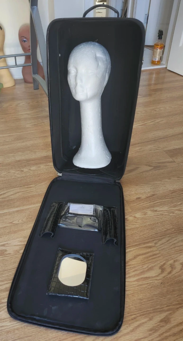 Adolfo Design Cosmetic Train Case with Mannequin Head