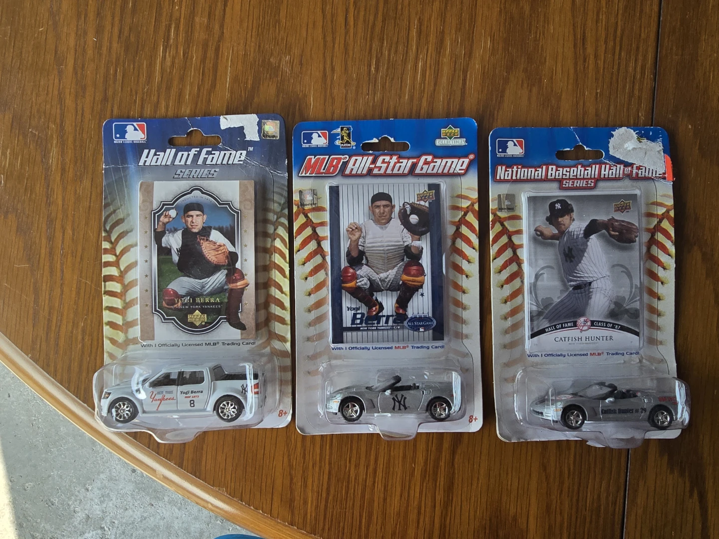 NEW YORK YANKEES COLLECTIBLES