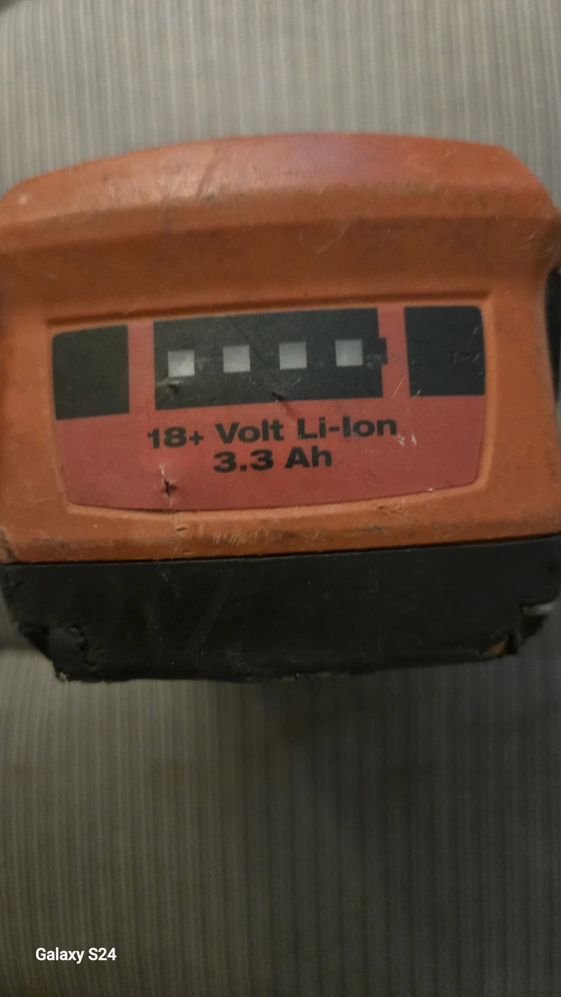 Hilti 18+ Volt Li-Ion 3.3 Ah Battery