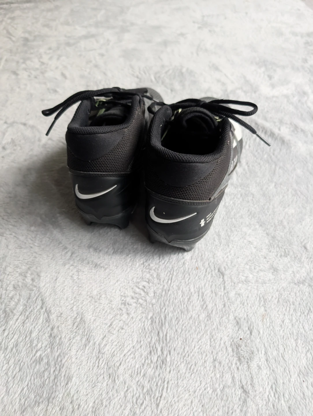 Nike Alpha Menace 4 Pro Football Cleats - photo 3