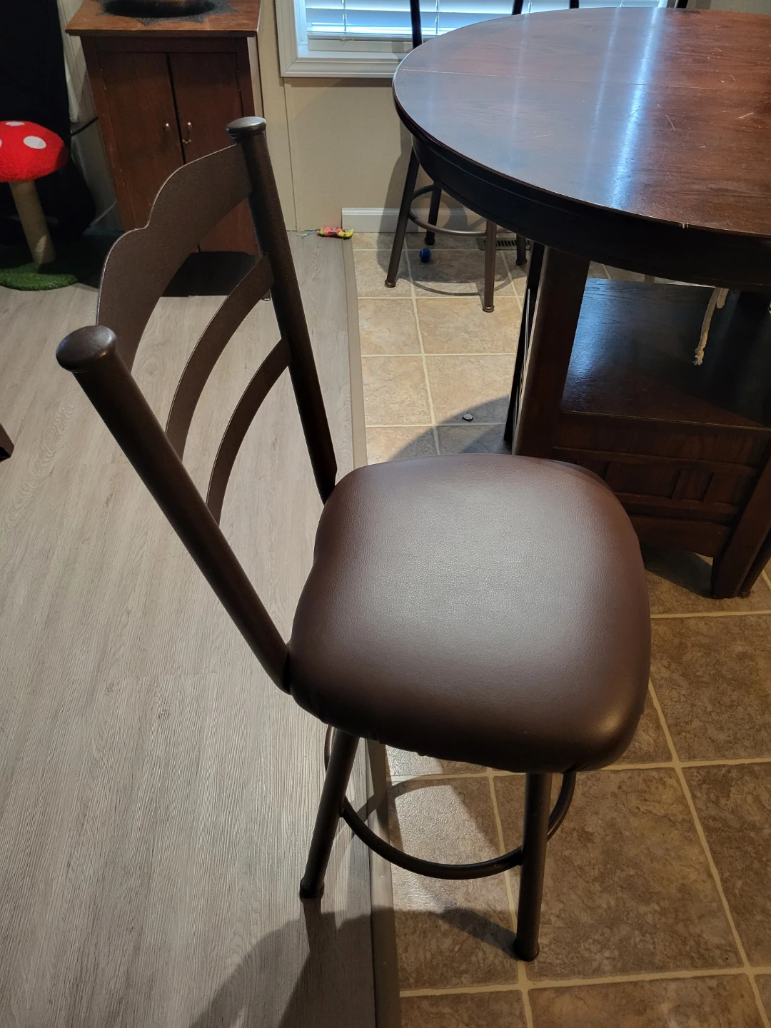Tall chairs - photo 2