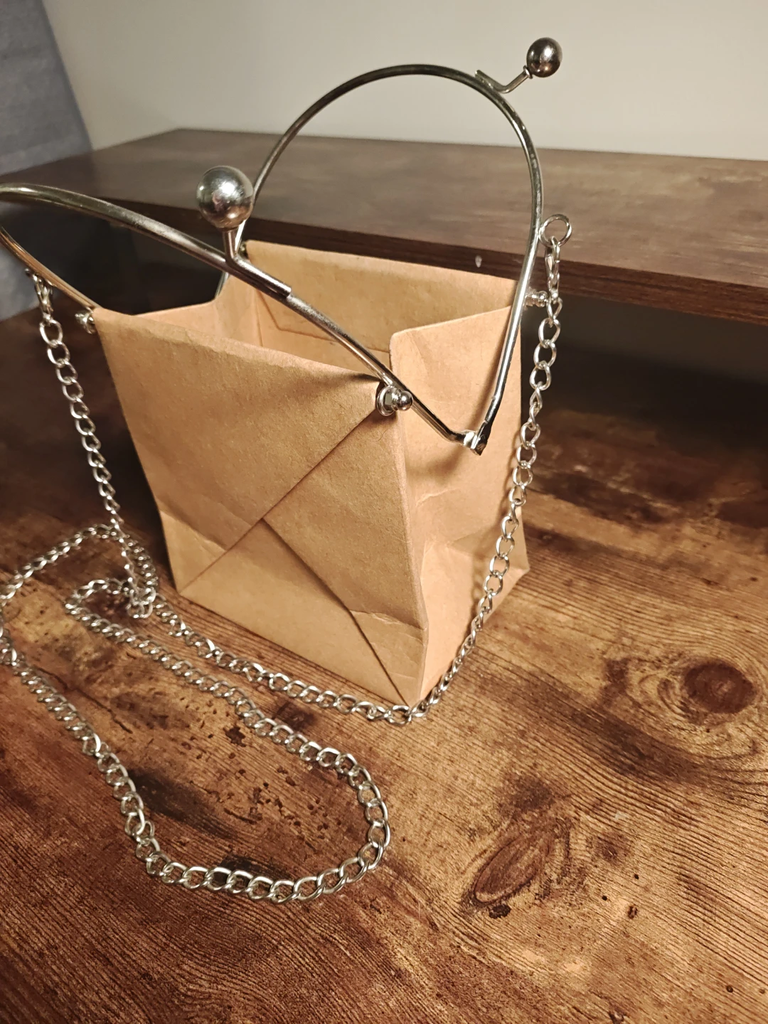 Brown Paper Coin Purse with Silver Chain - photo 3