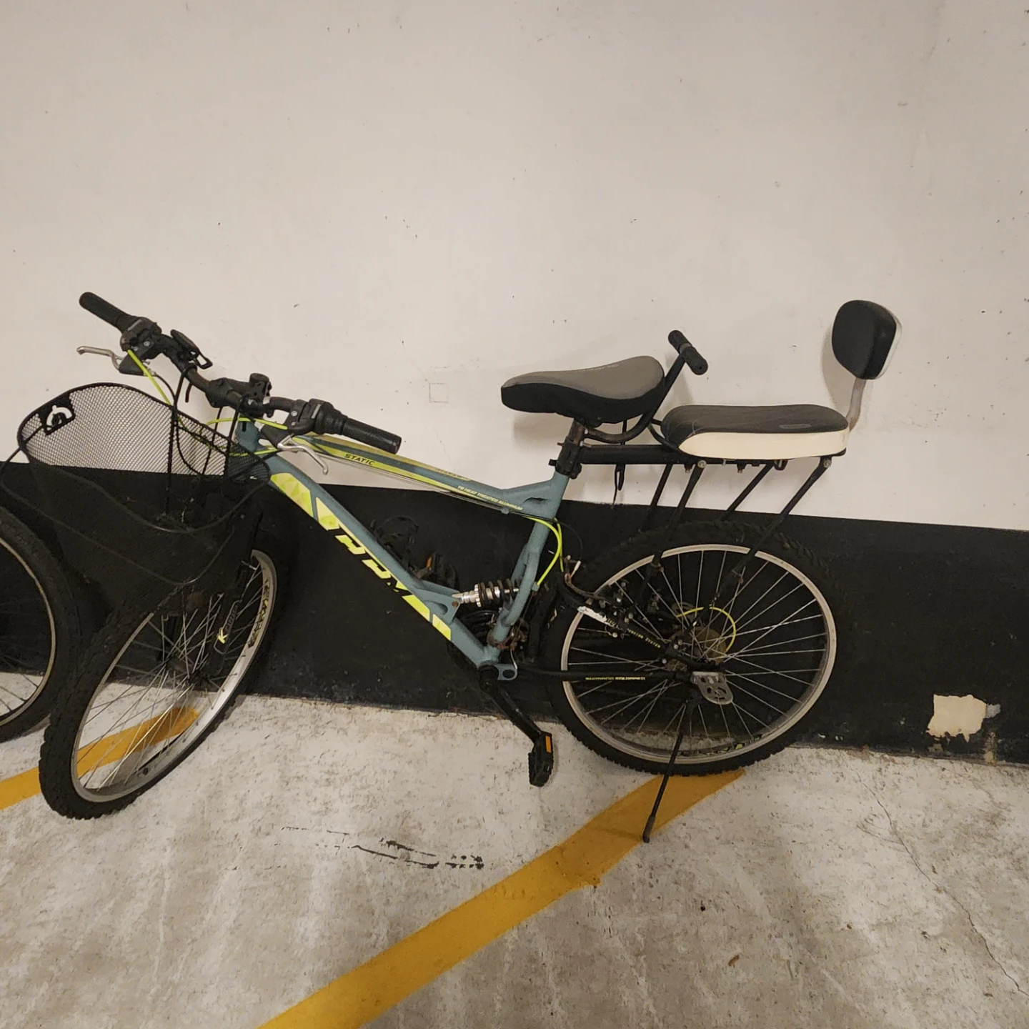 Supercycle Static Bicycle with Child Seat