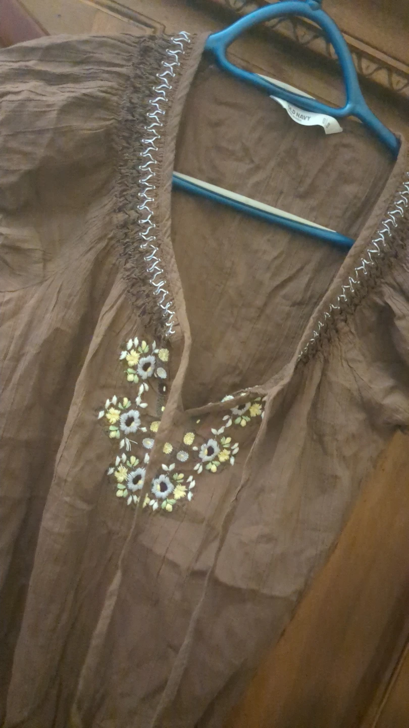 Old Navy Brown Embroidered Tunic Top - photo 3