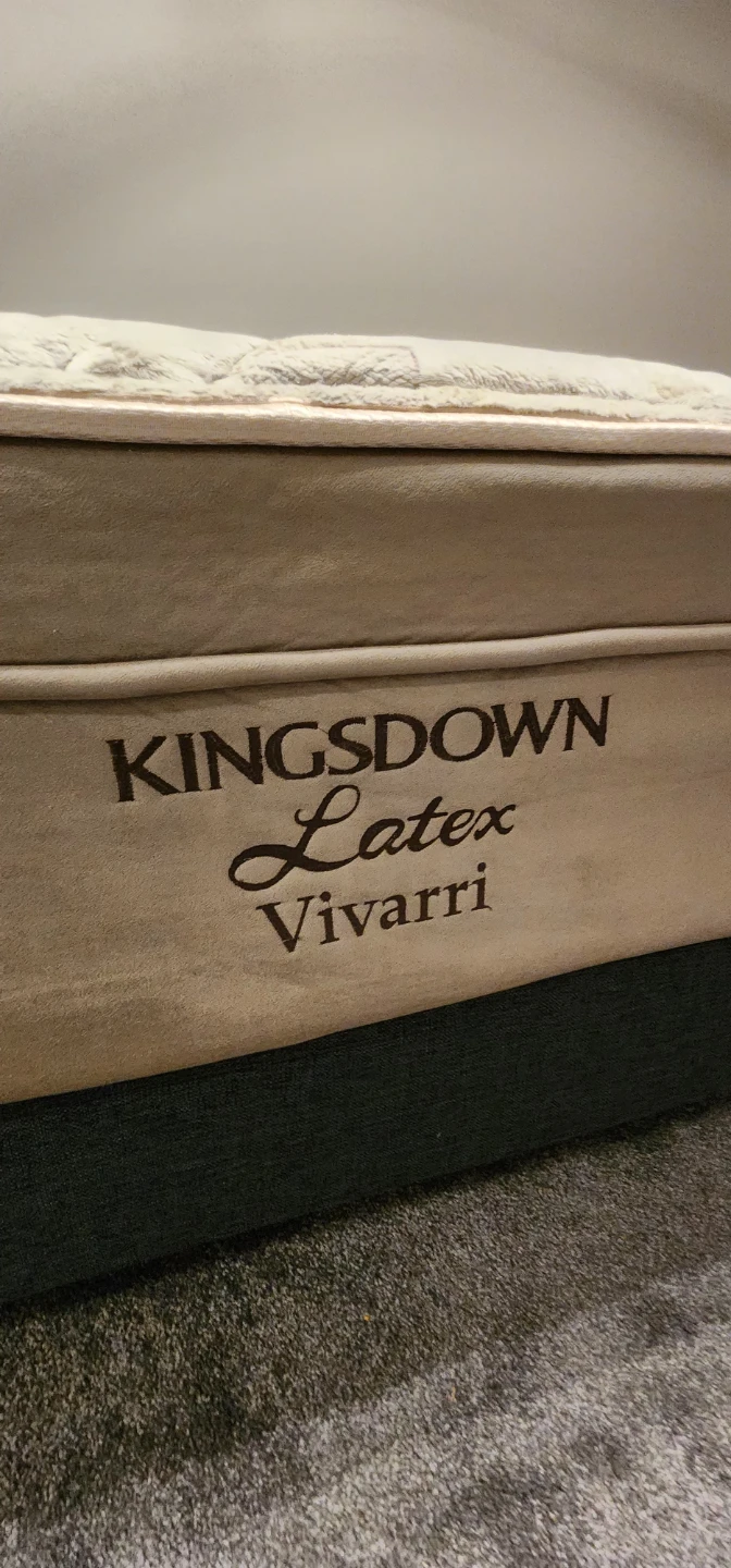 Kingsdown Latex Vivarri Mattress KING SIZE with protector - photo 4