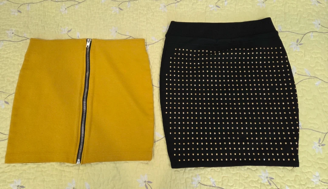 Two skirts: mustard yellow with zipper, black with studs - photo 2