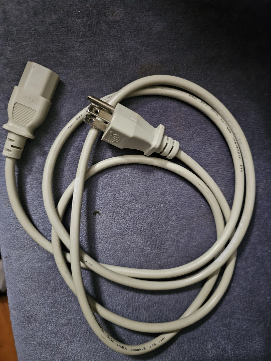 Power Cord (NEMA 5-15P to IEC C13)