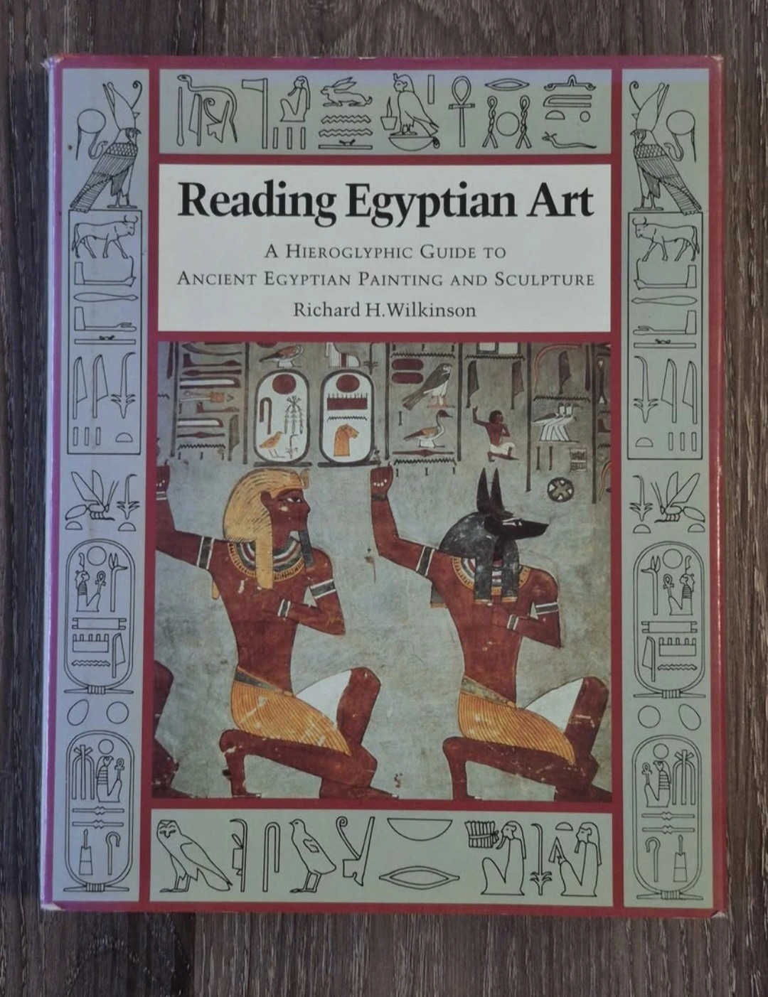 🏺👑 Reading Egyptian Art: A Hieroglyphic Guide