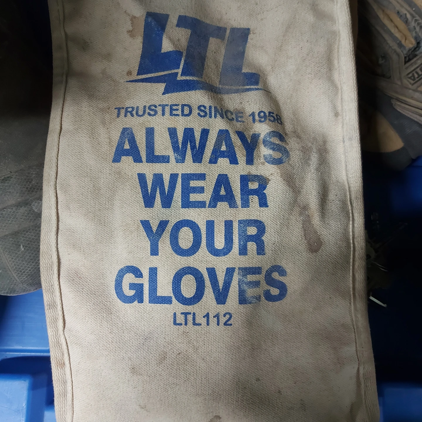 LTL Salisbury Class 0 Electrical Insulating Gloves - photo 2
