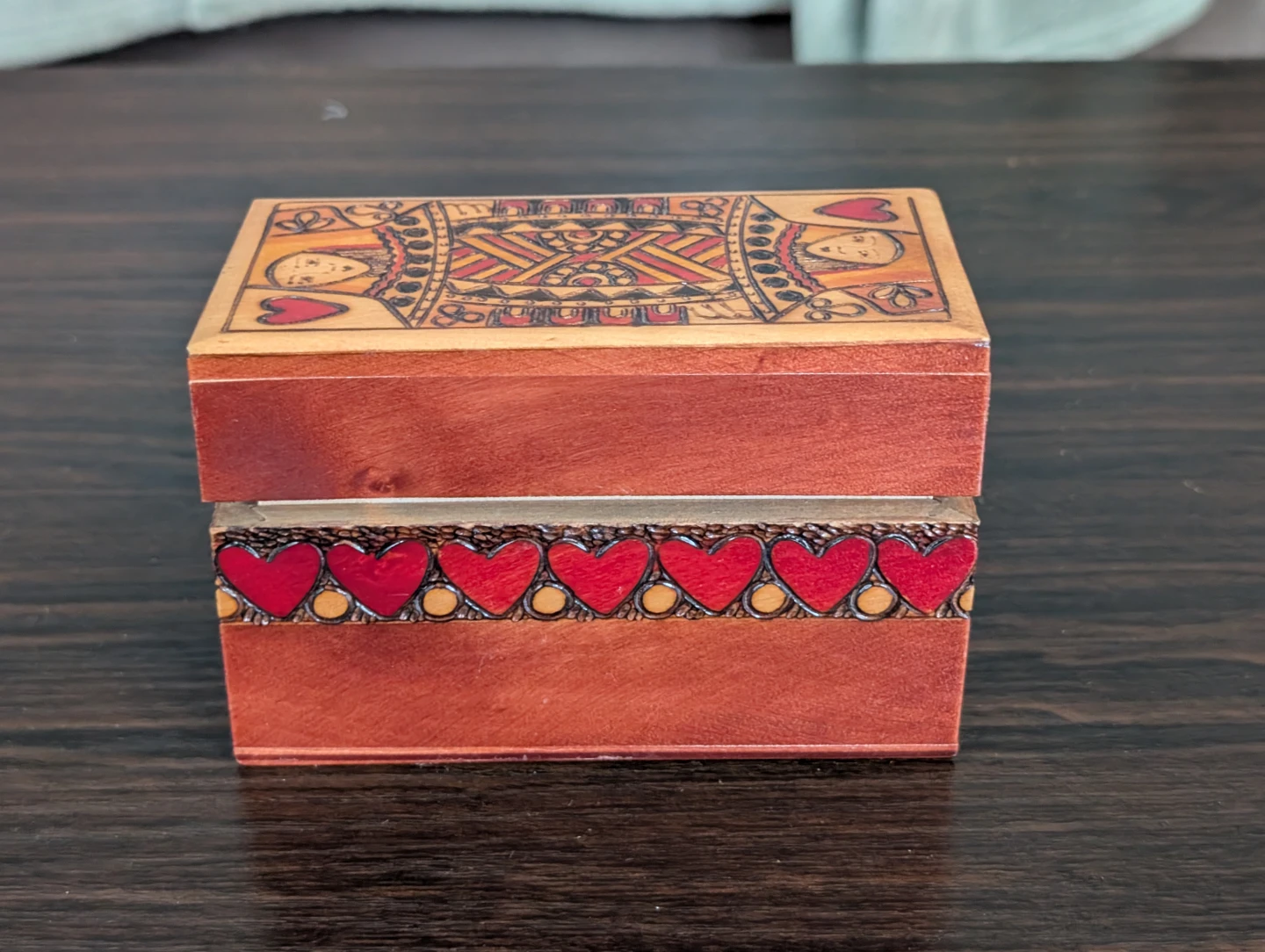 Small decorative wooden box Queen of hearts - photo 3