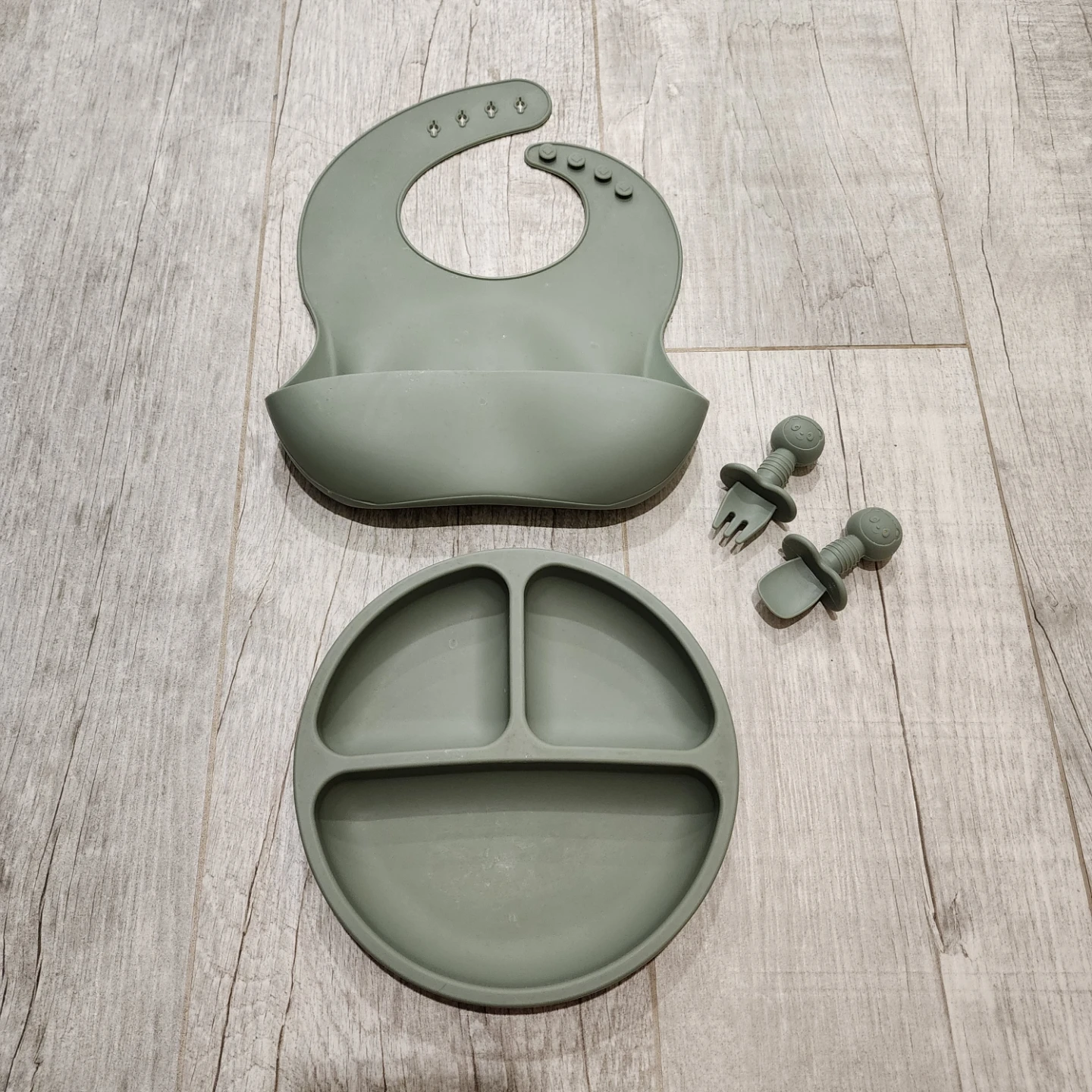 Silicone Baby Bib and Plate Set