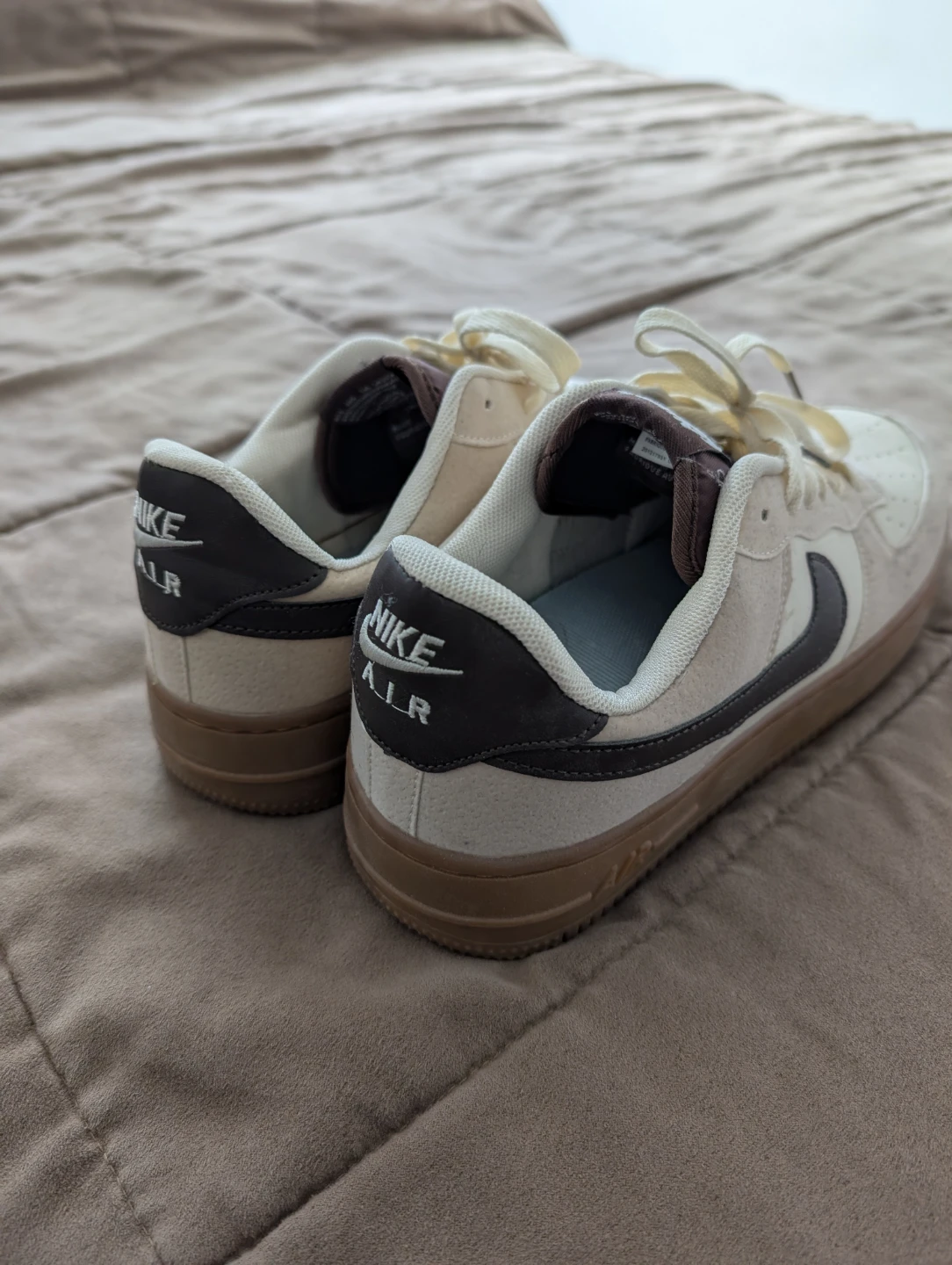 Nike shoes - photo 2