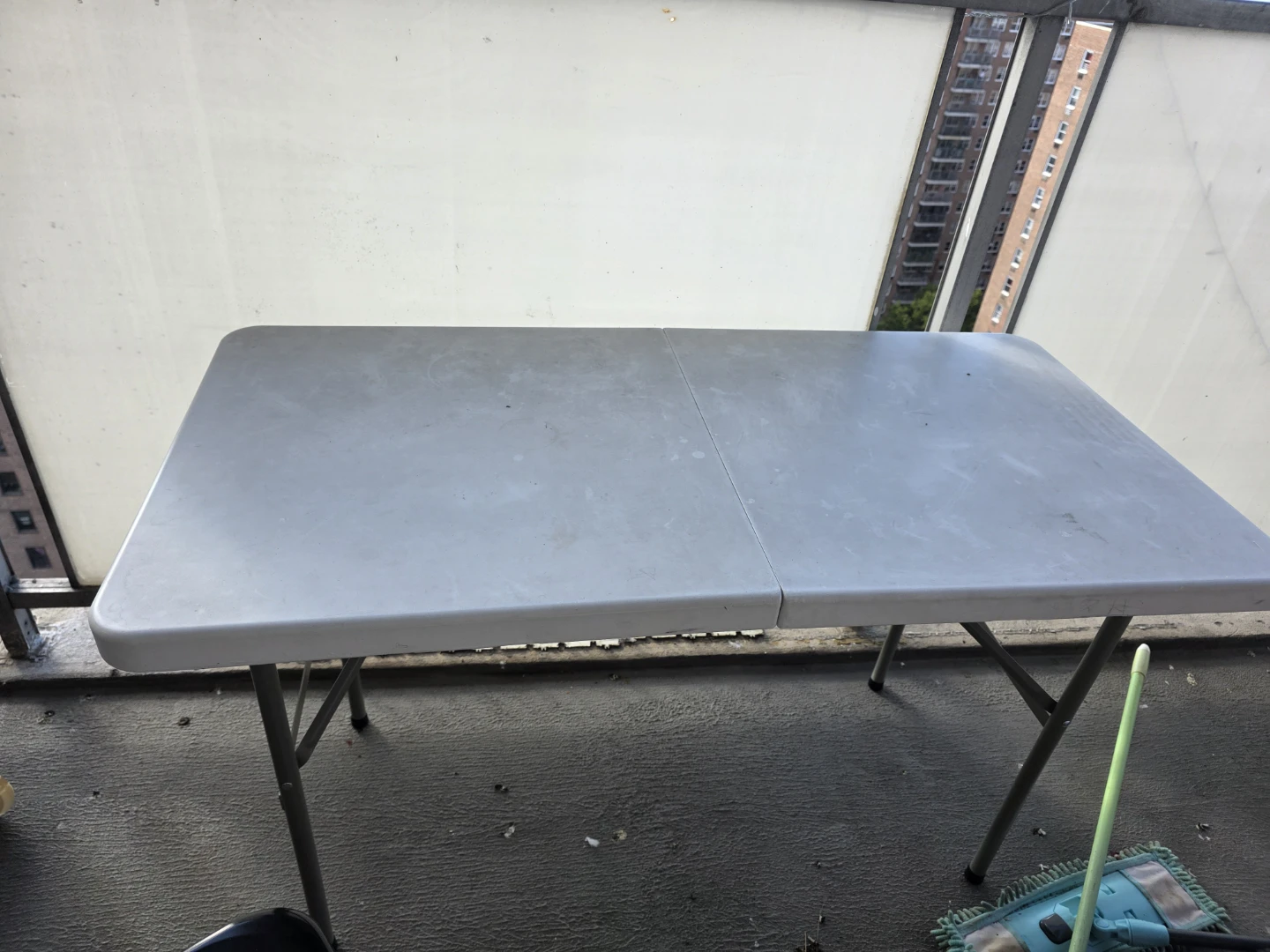 Folding Table 4 ft