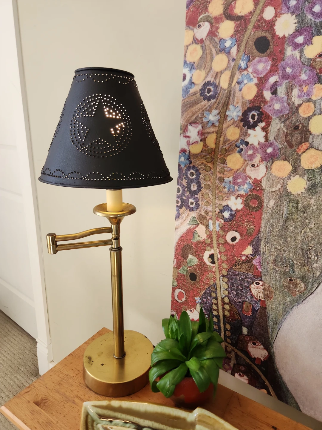 Swing arm brass like lamp & Black Punched Tin Lampshade - photo 2