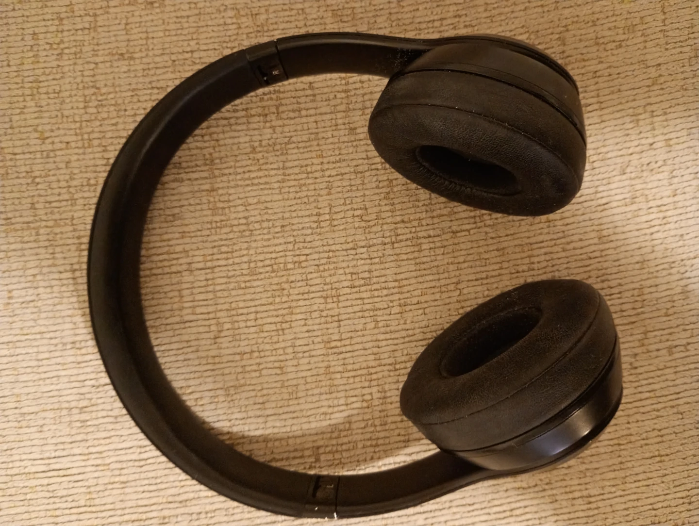 Beats Solo3 Wireless Headphones - photo 4