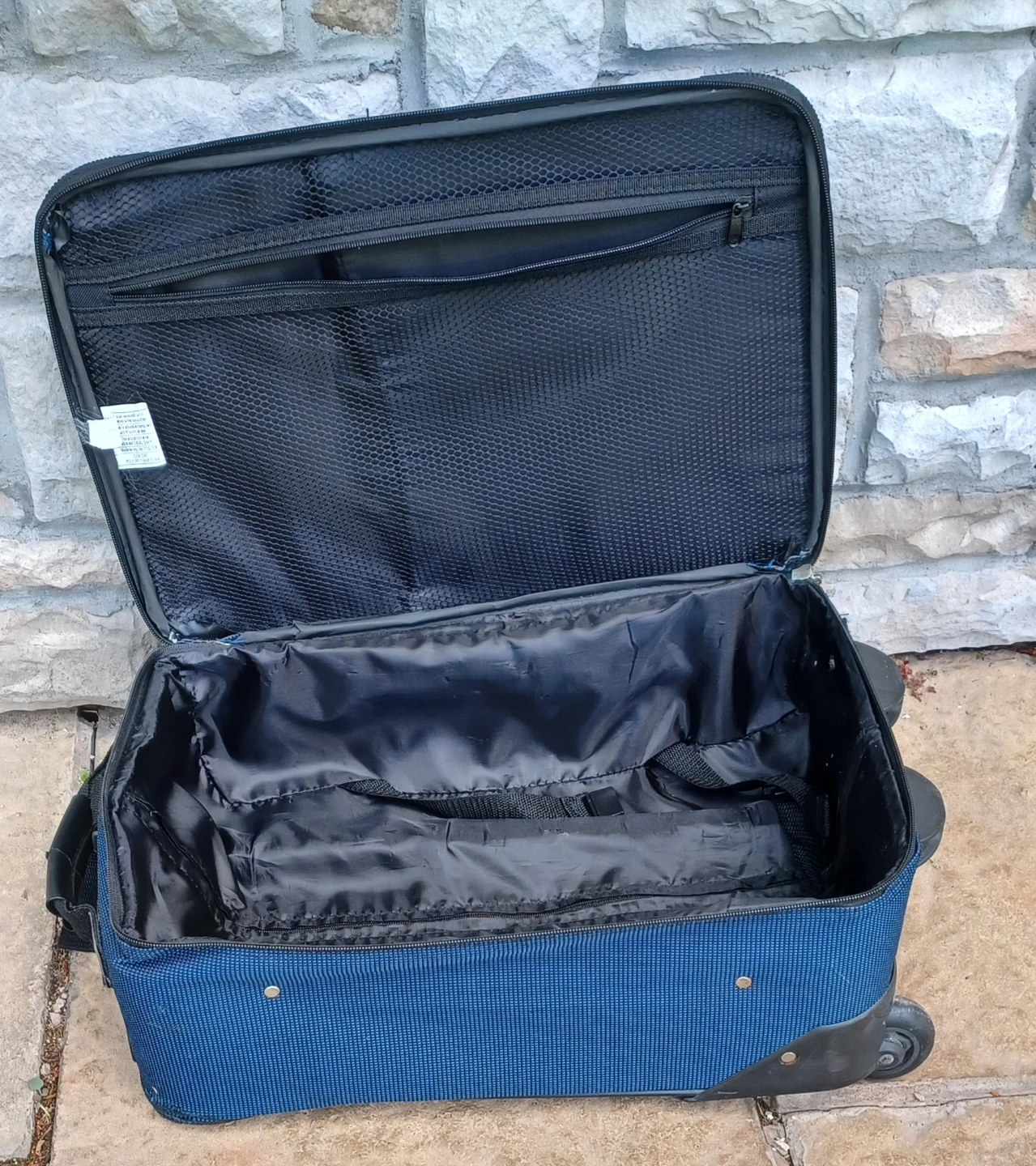 Blue Cambridge Rolling Suitcase