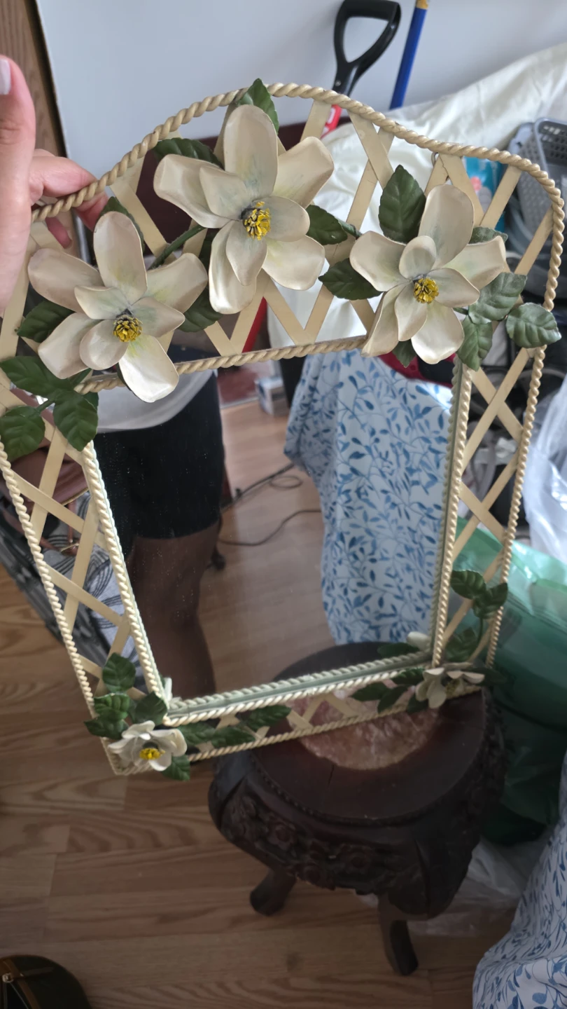 Decorative Wall Mirror with Floral Accents - photo 2