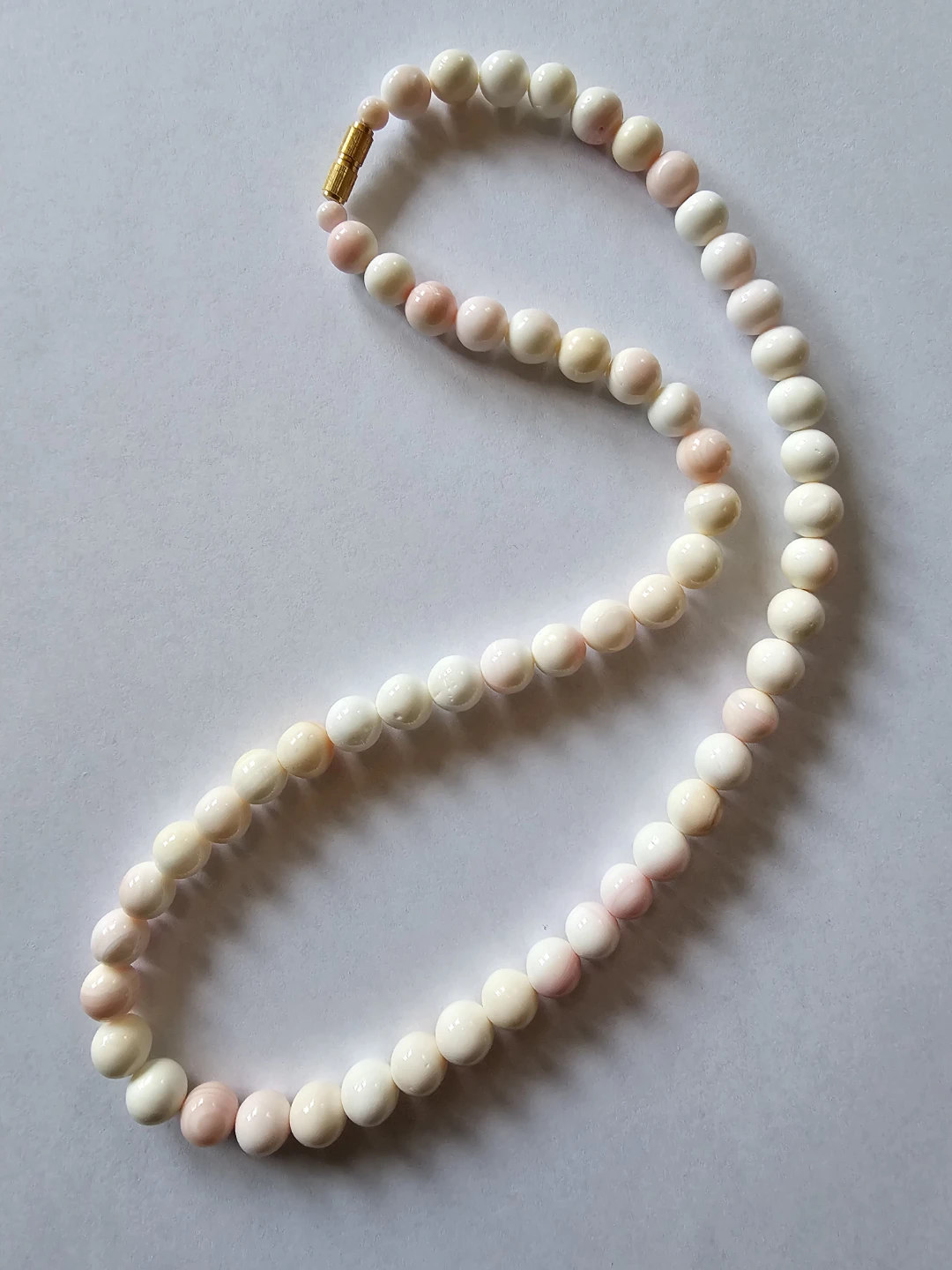 Angelskin corral beaded necklace - photo 3