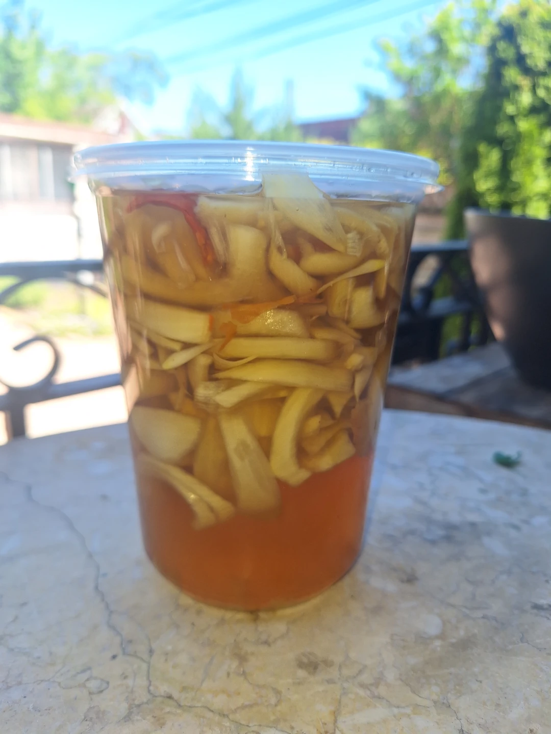 Chilli onions