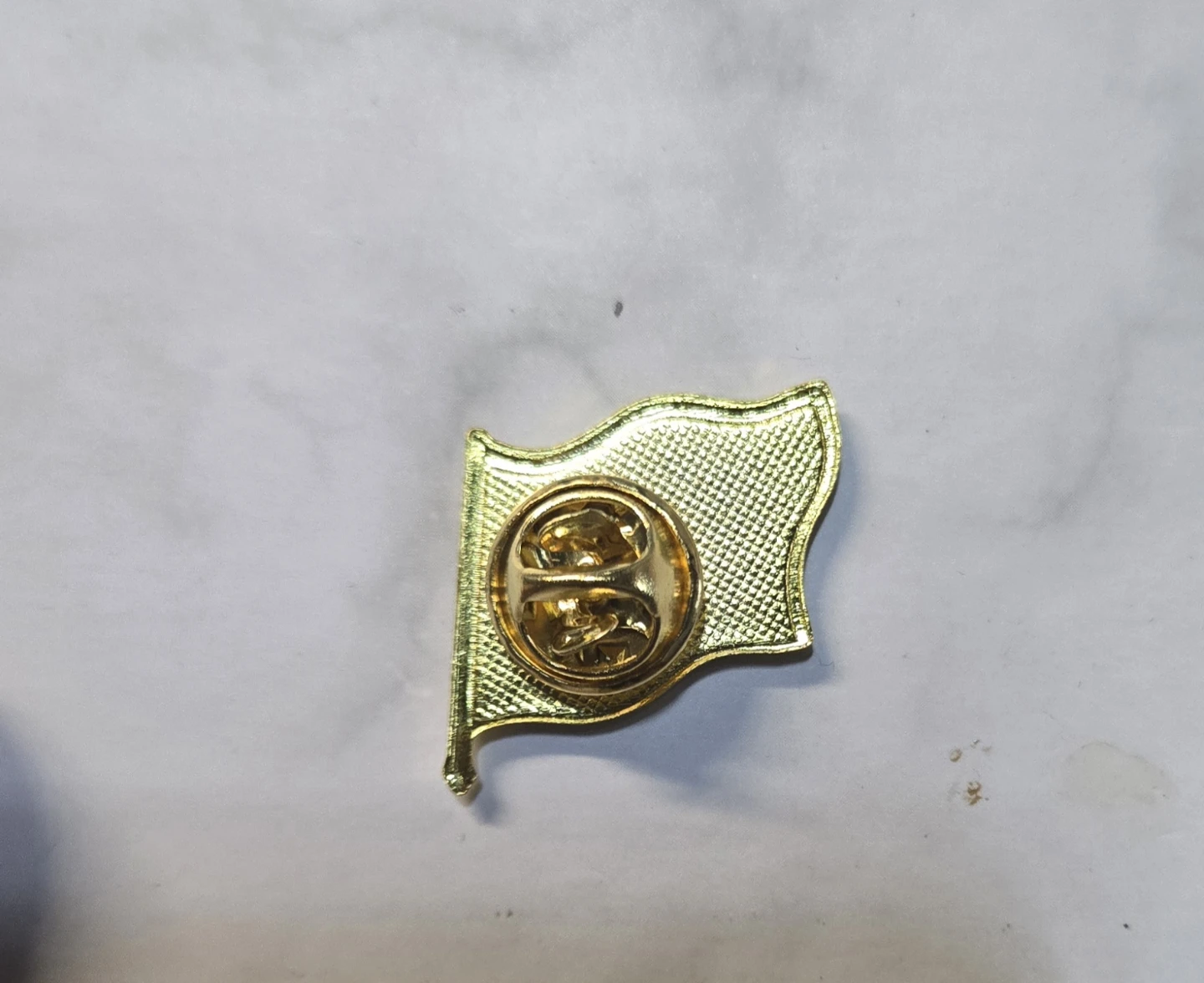 Rainbow Flag Lapel Pin 1" Pinback Button Gold Edge-Pride LGBT - photo 2