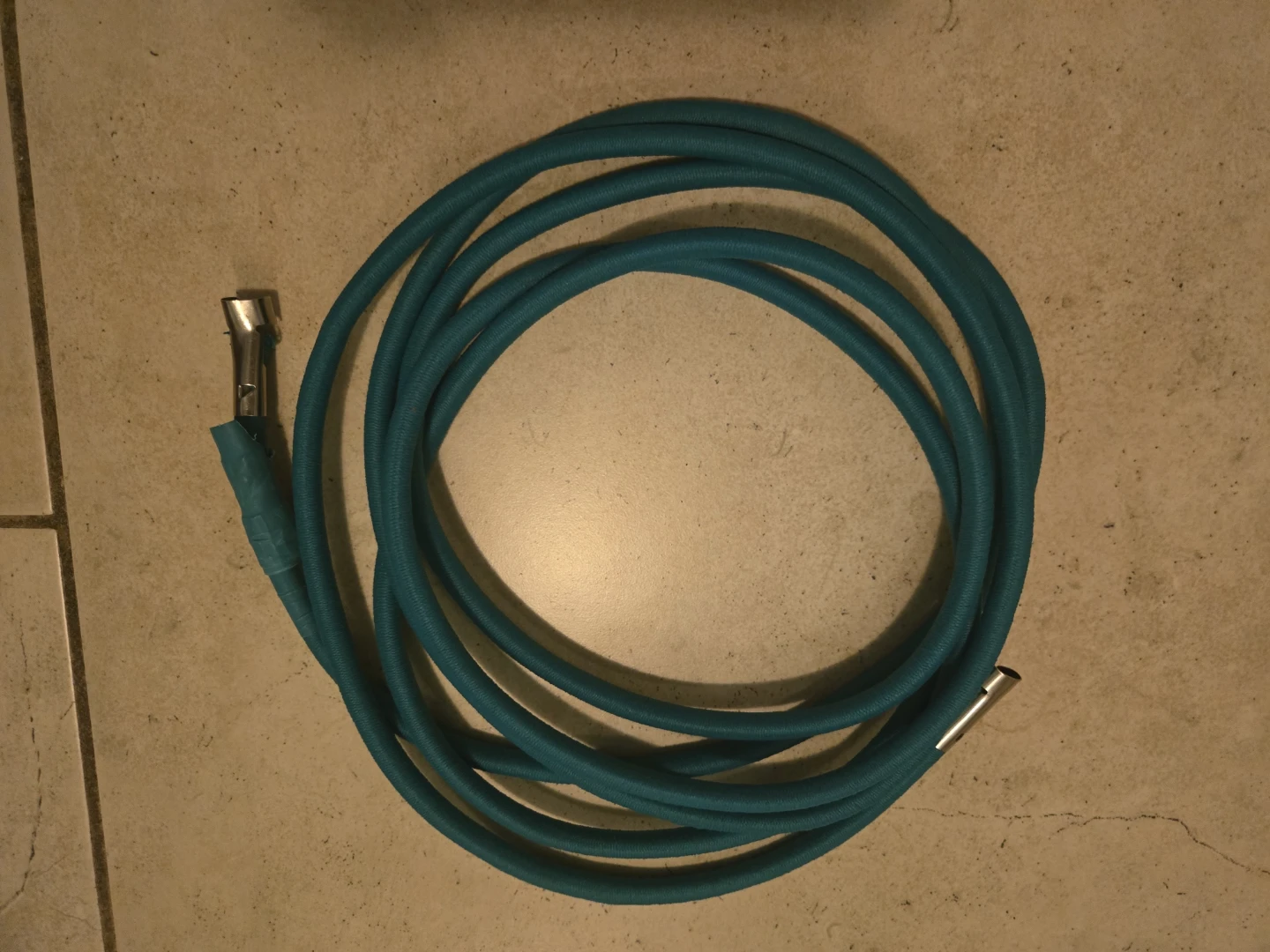 ⚽ Teal Elastic Bungee Cord with Metal Ends