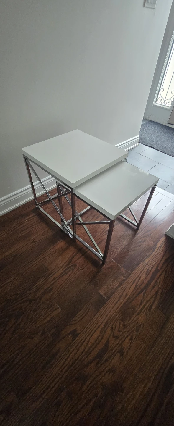 White nesting tables